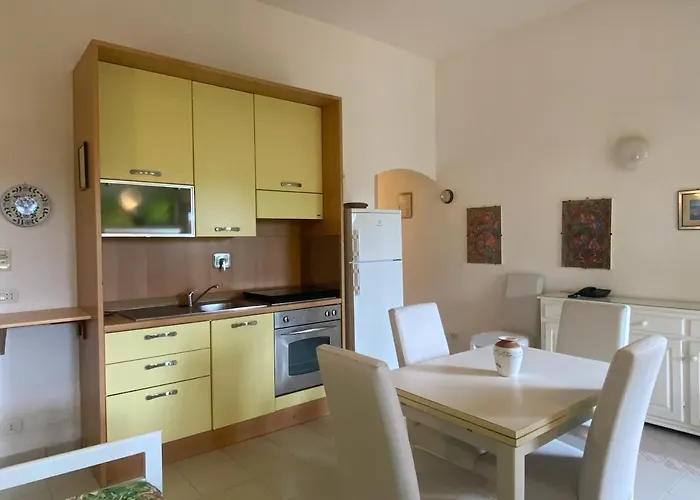 Vanna Sunset 卡波利韦里